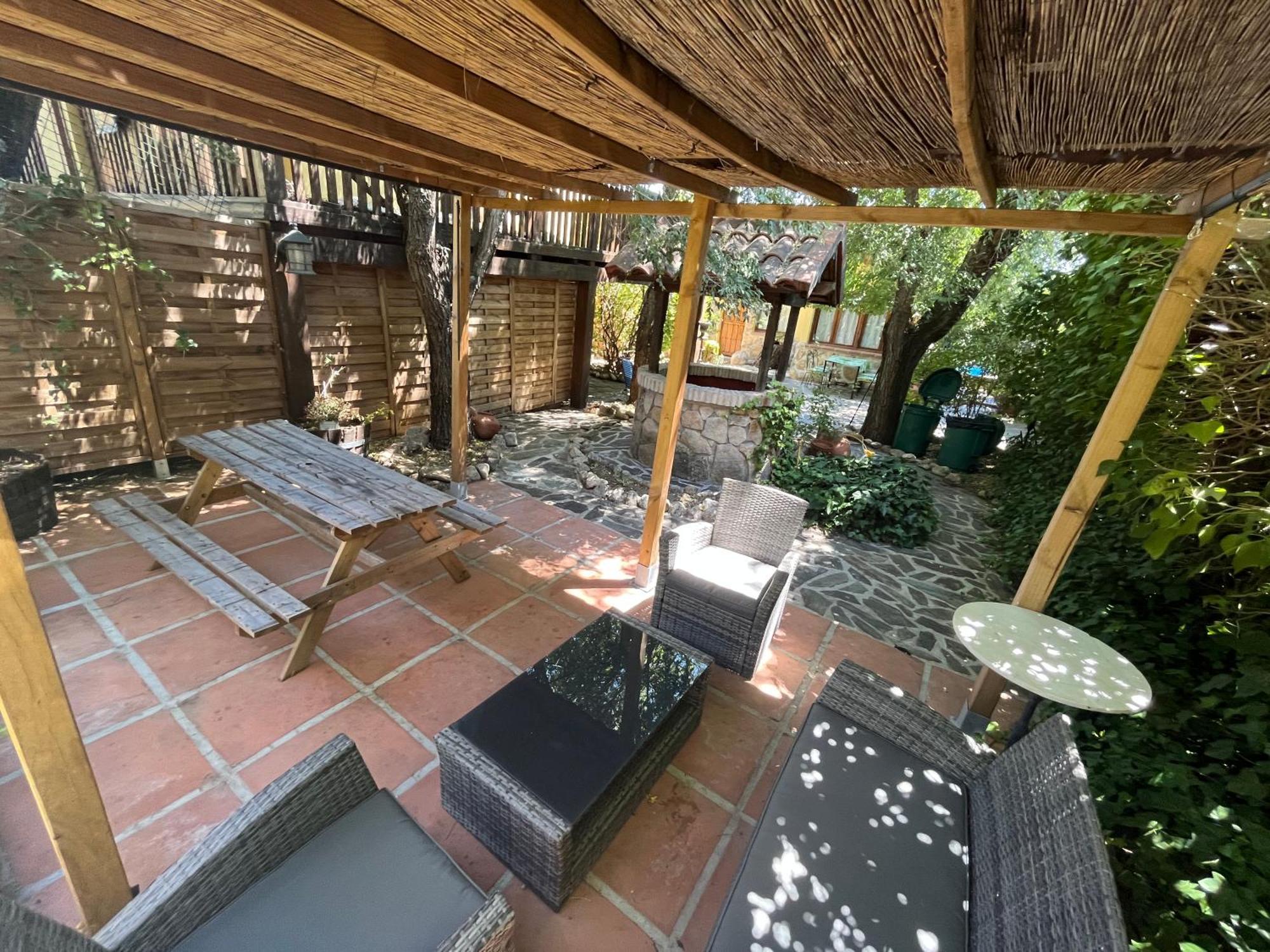 Acogedora casa rural en la sierra de Madrid Mataelpino Exterior foto